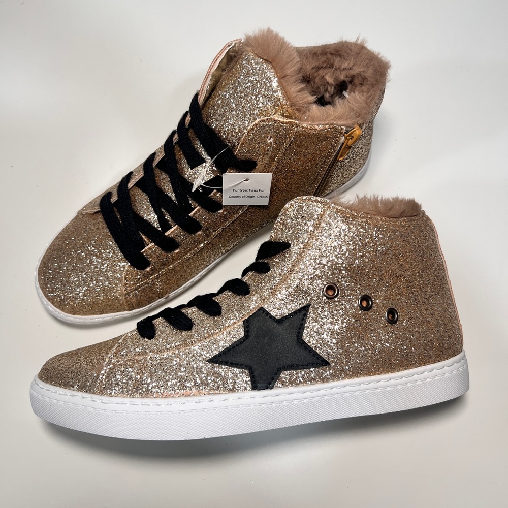 HOO Arias Faux Fur-Trim Glitter Star High-Top Sneakers